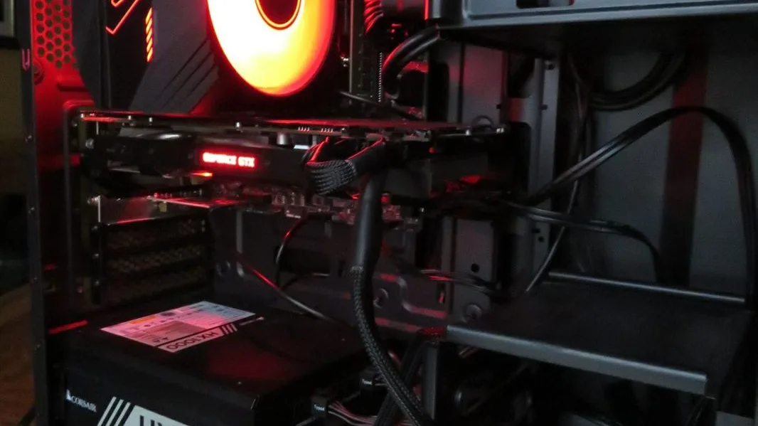 PC Gamer i3 14100F GTX 1080 32 Go DDR4 SSD 240 Go + 1 To + WiFi W11 03