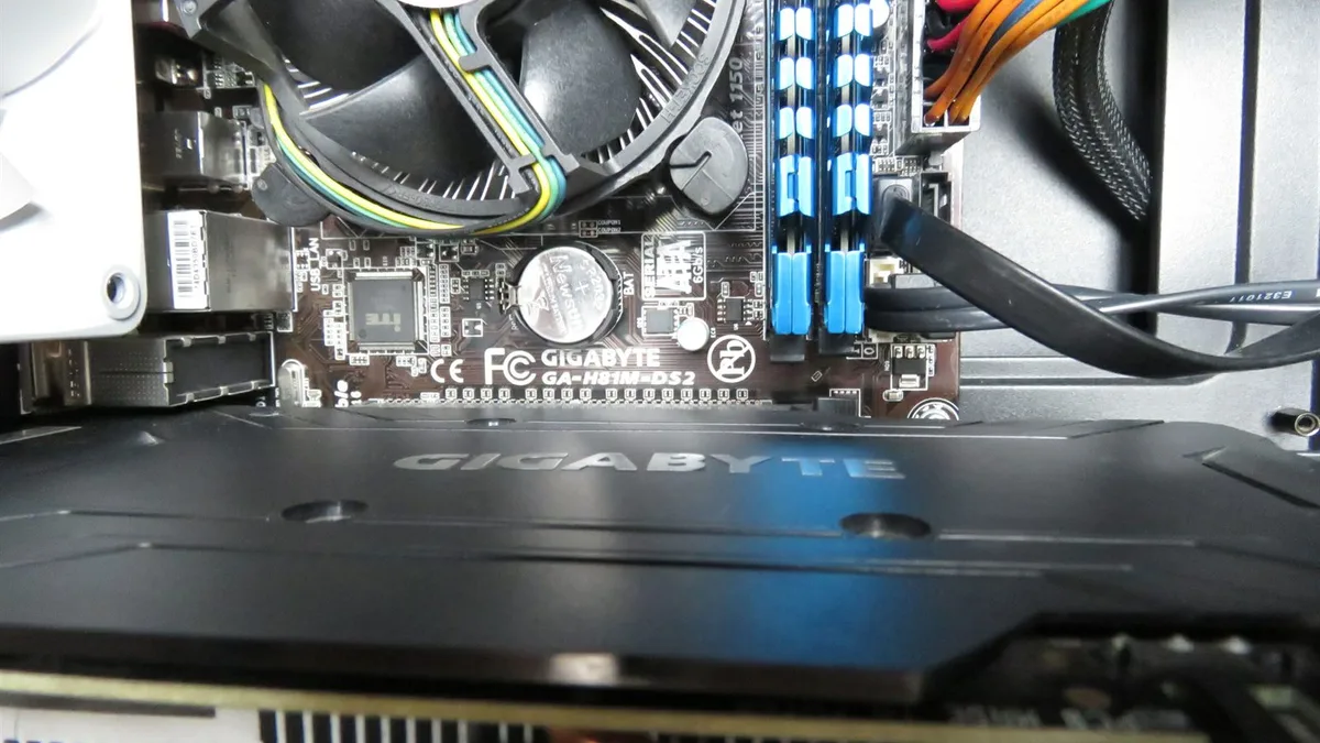 PC Gamer i7 4770 GTX 1060 8 Go DDR3 SSD 500 Go + 320 Go W11 06