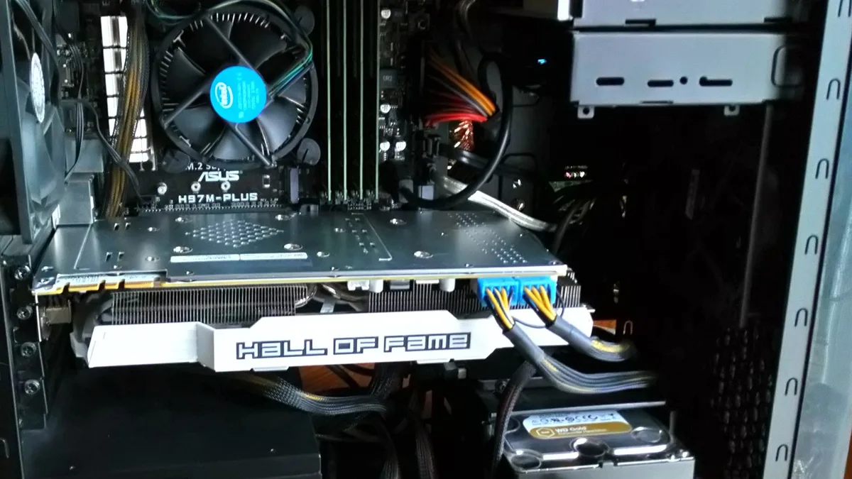 PC Gamer i7 4770 GTX 970 26 Go DDR3 SSD 500 Go + 2 To W11 02