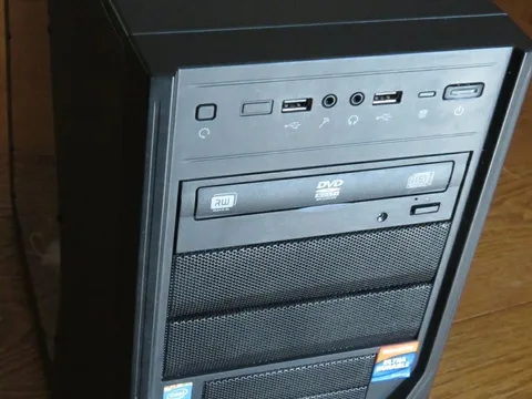 PC Gamer i7 4790 GTX 970 16 Go DDR3 SSD 500 Go + 1 To WiFi W11 01