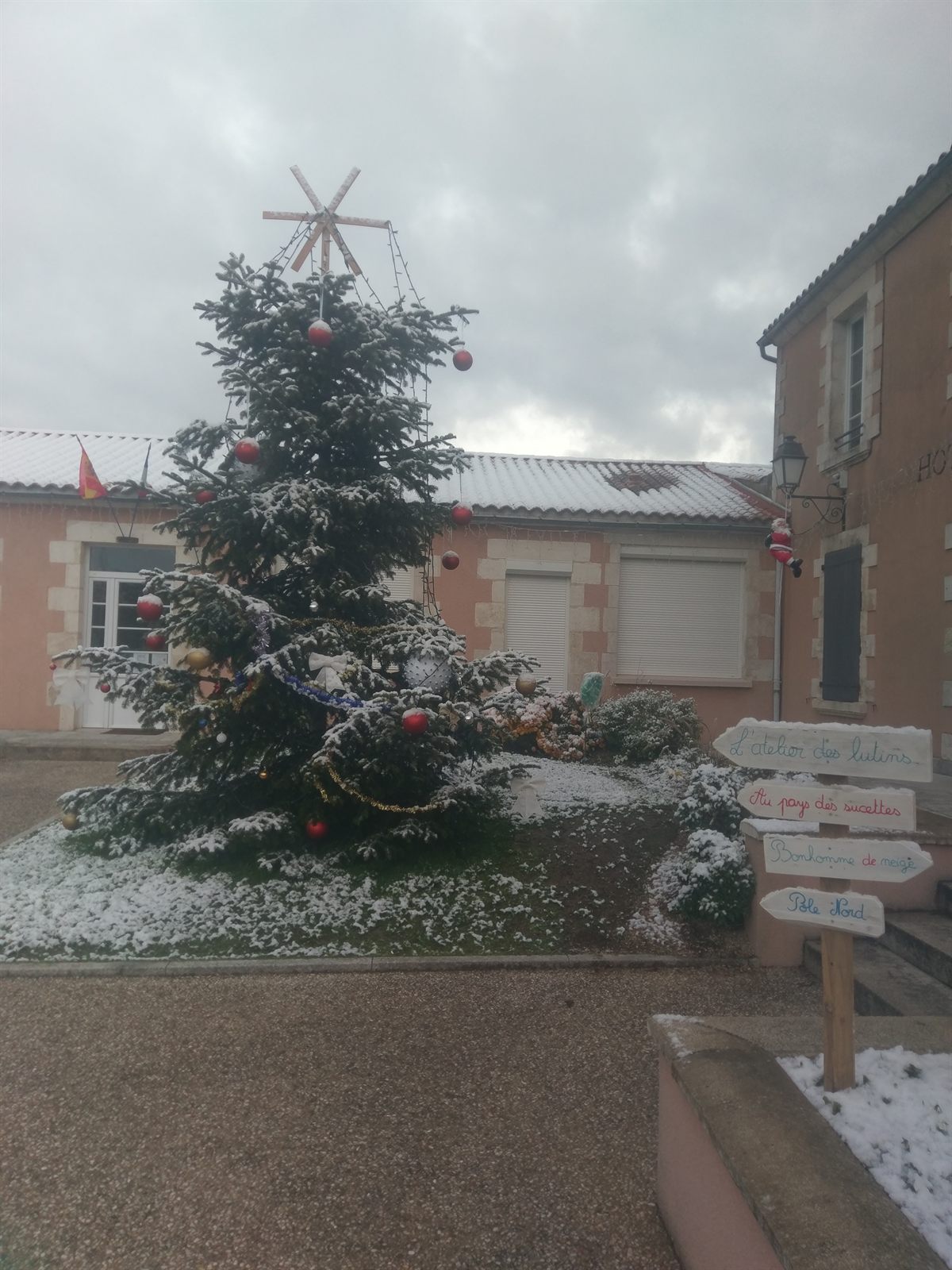 Dépannage informatique à Moutiers-les-Mauxfaits