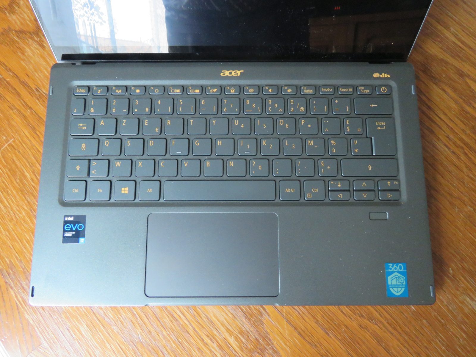 PC Portable Acer Swift SF514-55TA i7-1165G7 16 Go LPDDR4X NVME 512 Go Windows 11 25H2