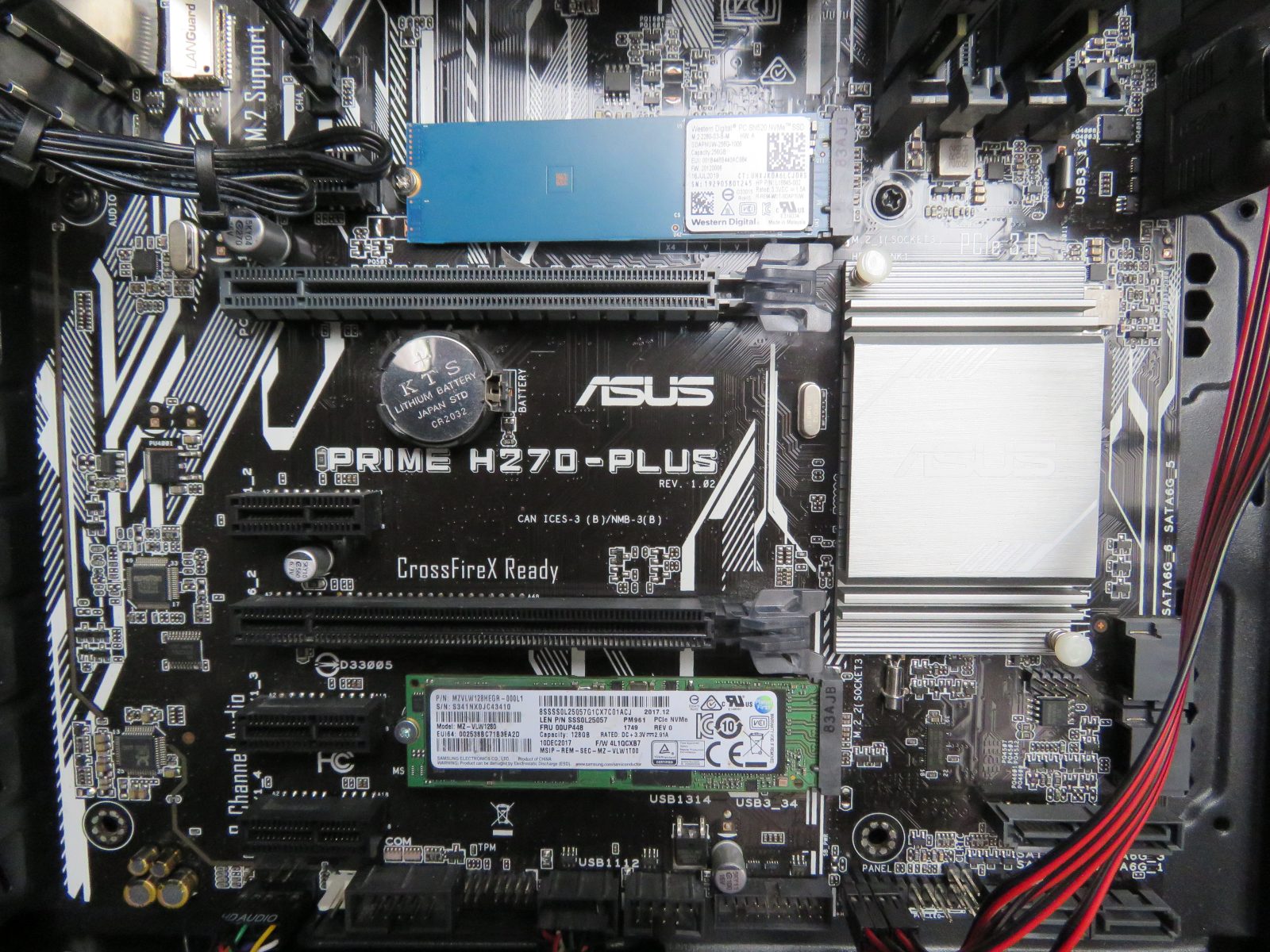 PC Gamer i5 7600 16 Go DDR4 SSD M2 256 Go + SSD M2 128 Go W11 (sans carte graphique dédiée)
